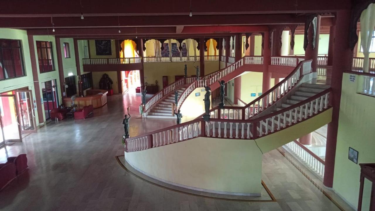 Shiv Sagar Palace,Ganpatipule Luaran gambar